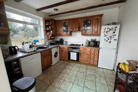 3 bedroom semi-detached house to rent, Stanmore Hill, Stanmore