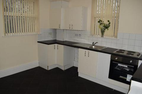 1 bedroom flat to rent, New Chester Road, New Ferry  CH62