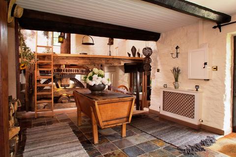 Coombe Mill Coombe, West Monkton, Taunton, TA2 8RB