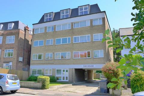 2 bedroom apartment to rent, Oak House, Bounds Green N22