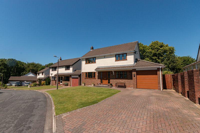 Long Copse, Astley Village, PR7 1TH 4 bed detached house £315,000