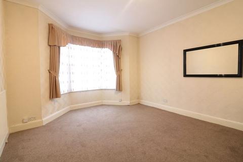 1 bedroom flat to rent, 1 Bedroom First Floor Flat To Rent