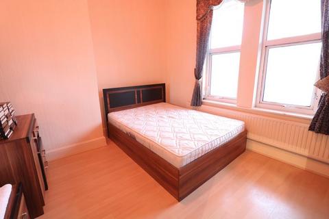 1 bedroom flat to rent, 1 Bedroom First Floor Flat To Rent