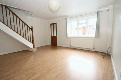 3 bedroom semi-detached house to rent, Nicholas Gardens, High Wycombe HP13