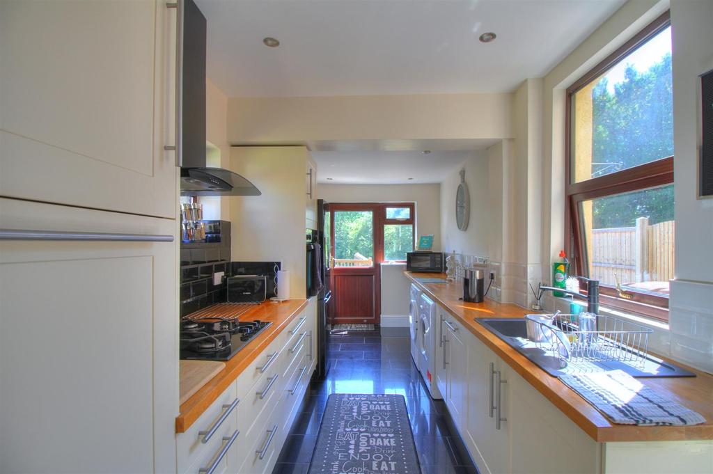 Church Lane, Whitwick, Coalville 3 bed semidetached house £170,000