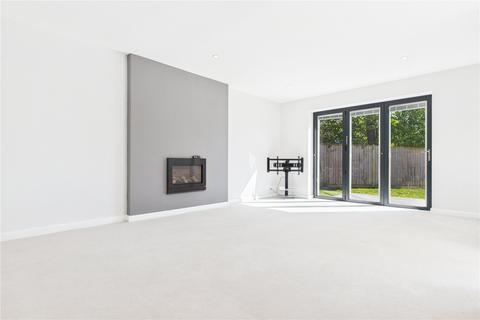 6 bedroom detached house to rent, Bridle Road, Whitchurch Hill, Reading, RG8