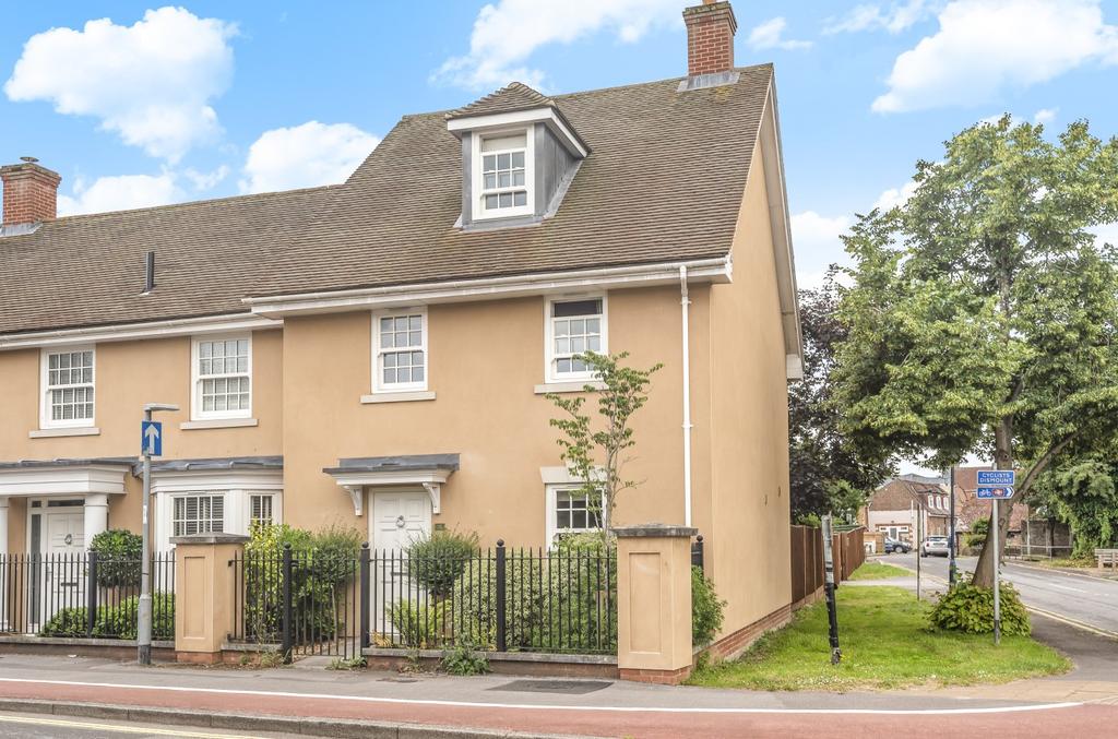 white-hart-cottages-college-street-petersfield-gu31-3-bed-semi