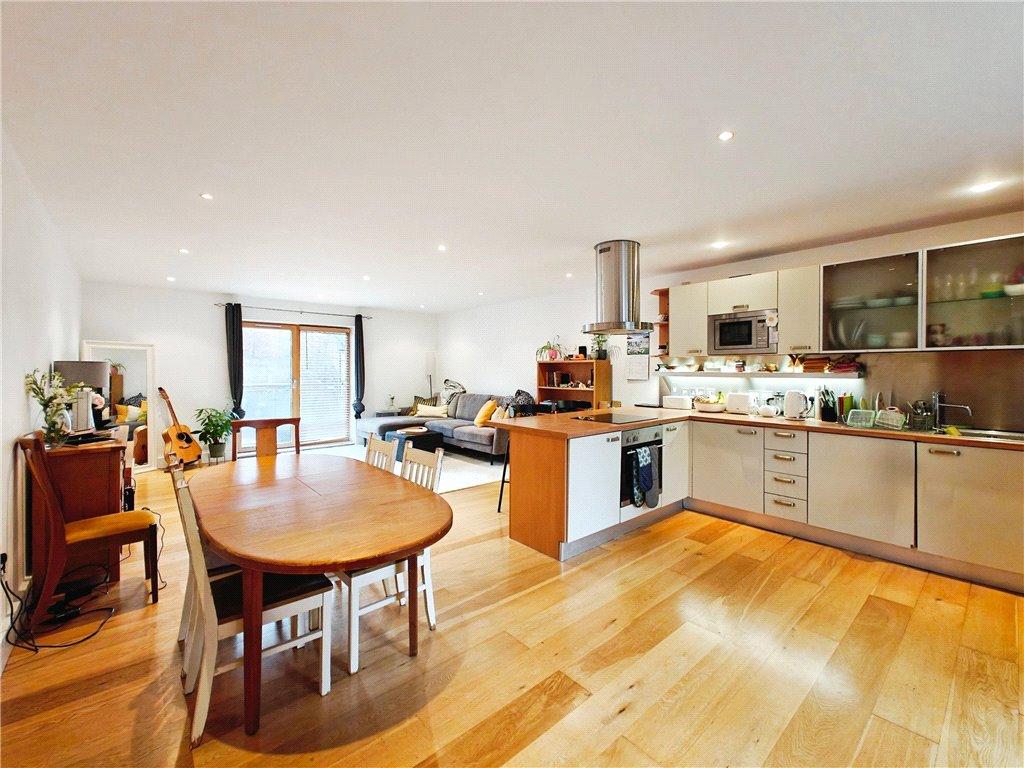 Living Room/Kitchen