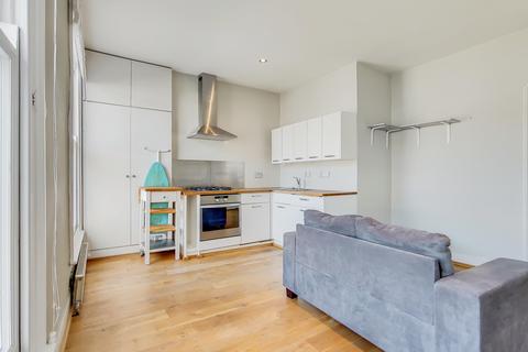 1 bedroom flat to rent, Hargrave Road,  Archway, N19