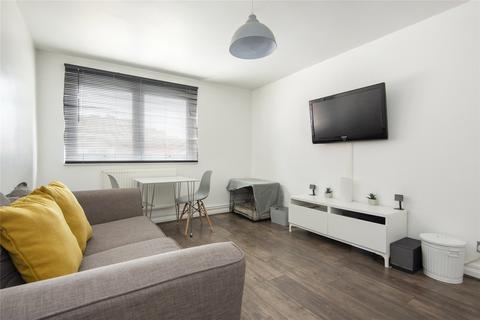 4 bedroom flat to rent - Icarus House, British Street, Bow, London, E3