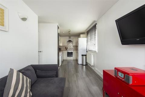 4 bedroom flat to rent - Icarus House, British Street, Bow, London, E3