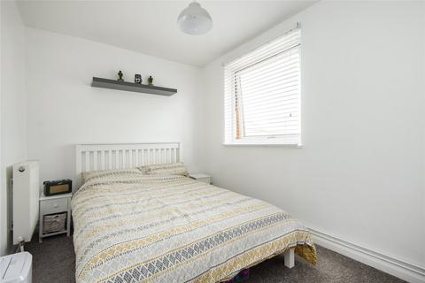 4 bedroom flat to rent - Icarus House, British Street, Bow, London, E3