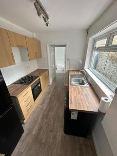 3 bedroom terraced house to rent, Stevenson Street, Wavertree