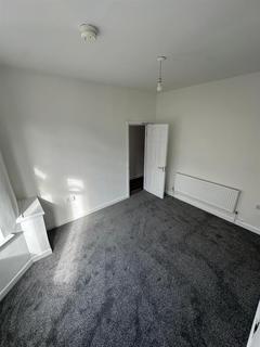 3 bedroom terraced house to rent, Stevenson Street, Wavertree