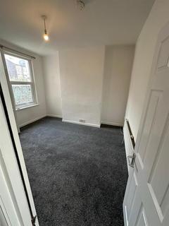 3 bedroom terraced house to rent, Stevenson Street, Wavertree