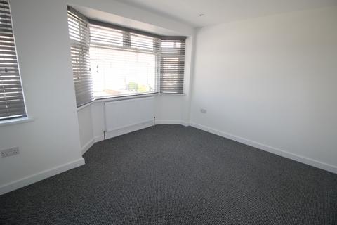 undefined, Laburnum Grove, Southall, Middlesex, UB1