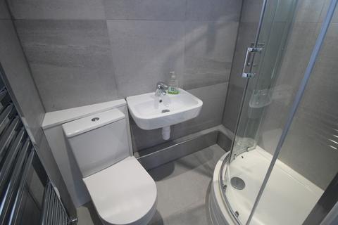 undefined, Laburnum Grove, Southall, Middlesex, UB1