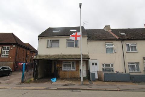 undefined, Luton Road, Chatham, Kent, ME4