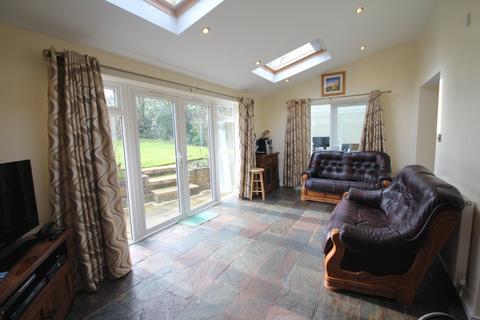 undefined, Hampshire Drive, Edgbaston, B15