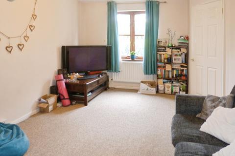 2 bedroom semi-detached house to rent, Cadbury Close, Hucclecote, Gloucester