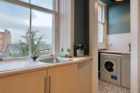 1 bedroom flat to rent, Hawthornvale, Trinity, Edinburgh, EH6