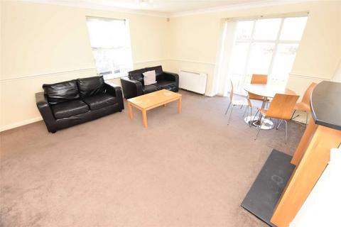 4 bedroom flat to rent, Linen Court, Salford, M3