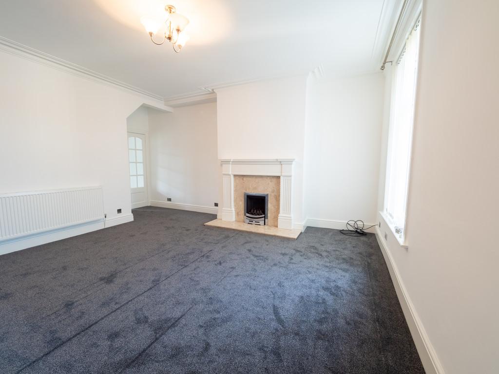 Redvers Road, Darwen 3 bed terraced house £600 pcm (£138 pw)