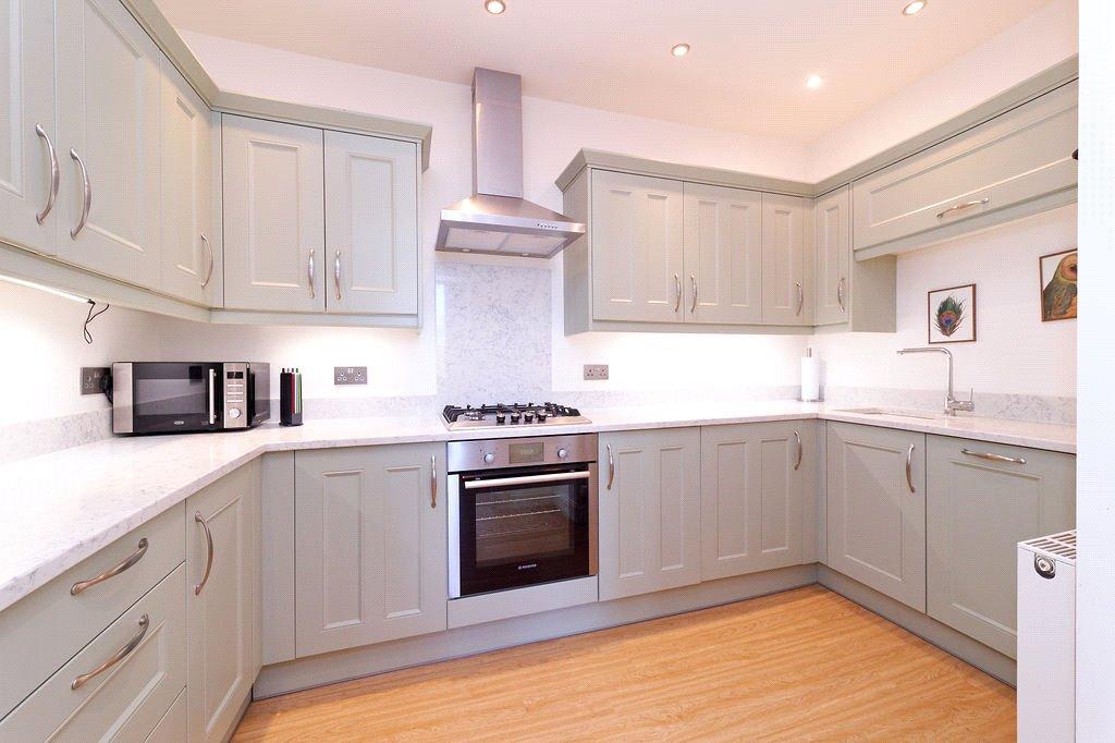Apartment in Glasgow - View 2