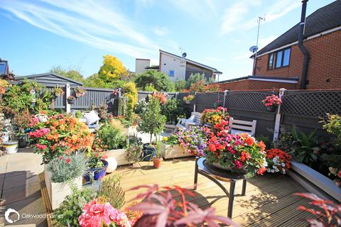 3 bedroom semi-detached house for sale, Minnis Park, Birchington