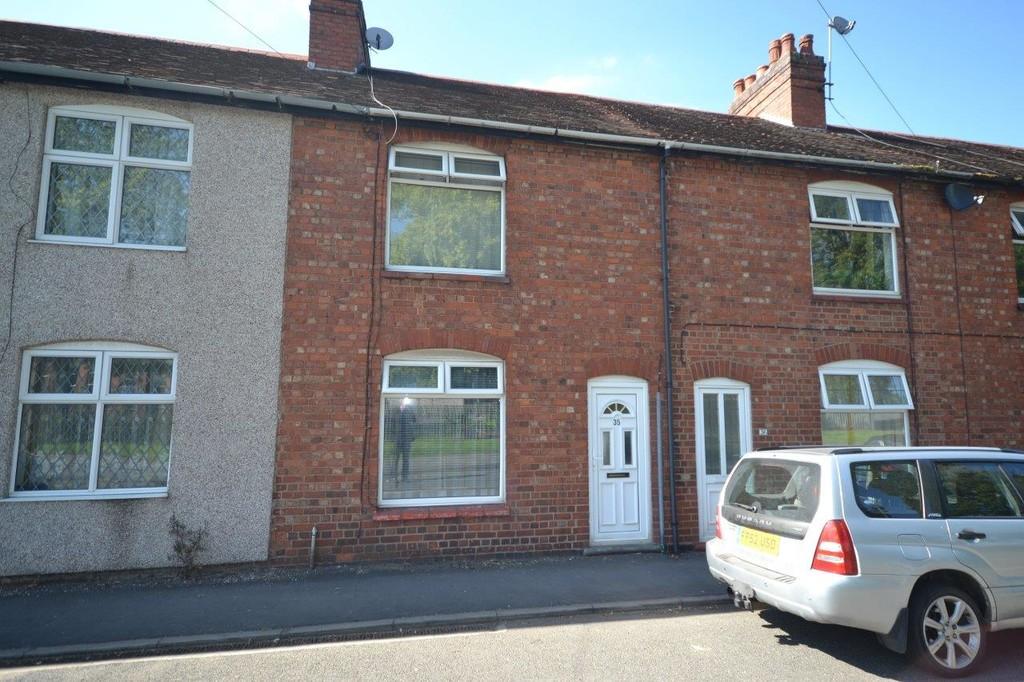 Gun Hill, New Alrey 2 bed terraced house £115,000
