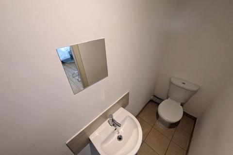 1 bedroom in a house share to rent, Broomhill Road, Nottingham