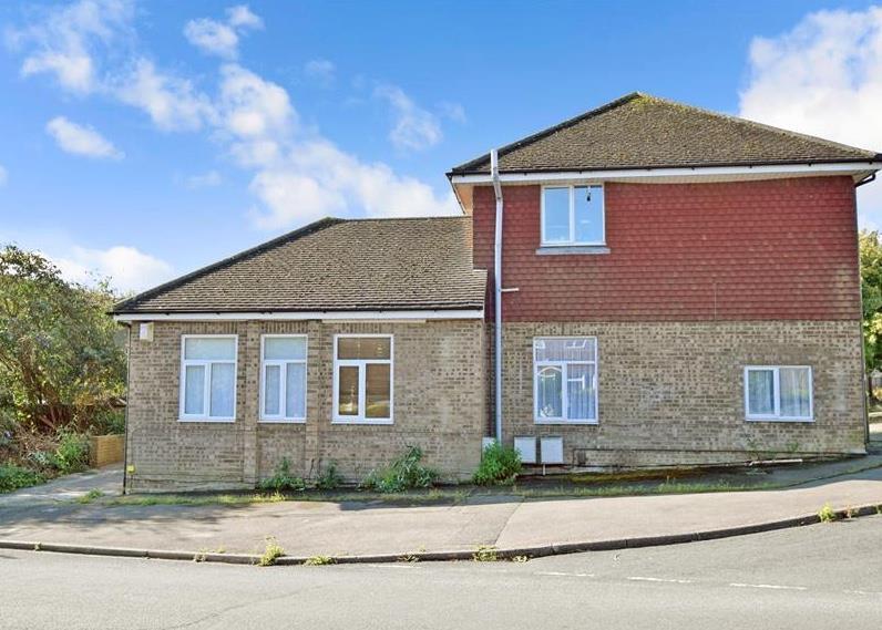 Chanctonbury Drive, ShorehamBySea 1 bed flat £150,000