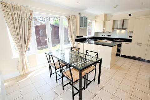 undefined, Woodbury Park Road, Ealing, W13