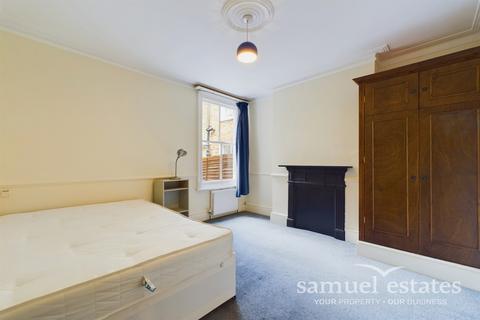 2 bedroom flat to rent, Fieldhouse Road, London, SW12