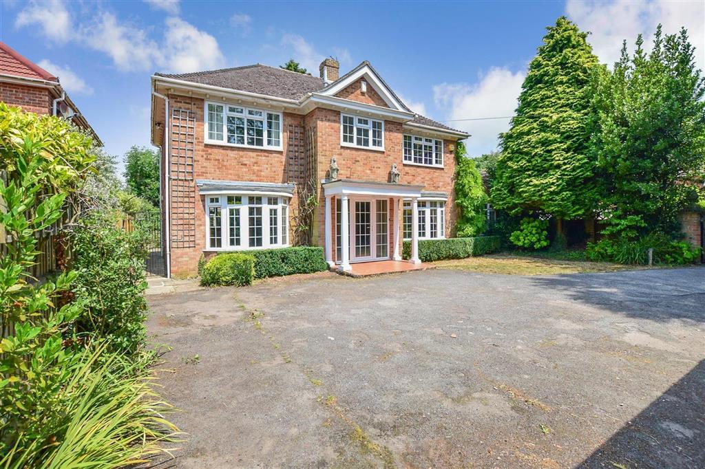 School Road, Saltwood, Hythe, Kent 4 bed detached house £675,000