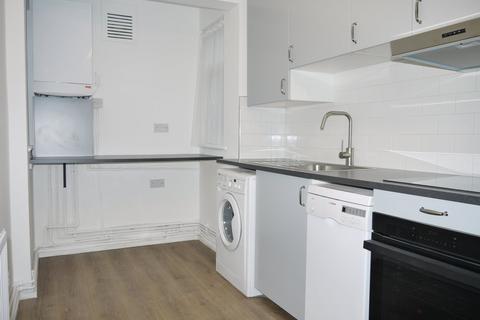 1 bedroom ground floor flat to rent, Deanswood, Bounds Green N11