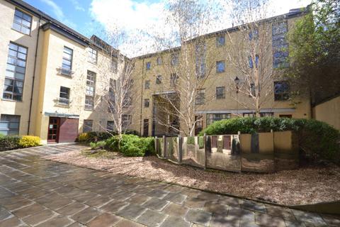 2 bedroom flat to rent - Old Tolbooth Wynd, Central, Edinburgh, EH8