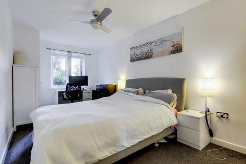 undefined, 4 Worcester Close, London SE20