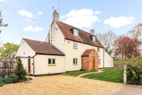 5 bedroom detached house for sale, Wood End Lane, Moulsoe, Buckinghamshire, MK16