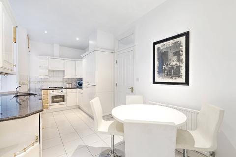 2 bedroom flat to rent, Berkeley Street, Mayfair, London