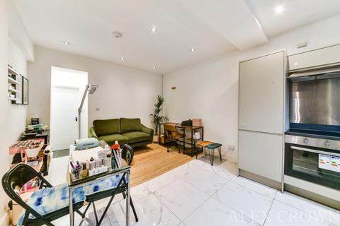 1 bedroom flat to rent, Markhouse Road, Walthamstow