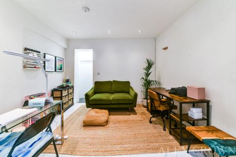 1 bedroom flat to rent, Markhouse Road, Walthamstow