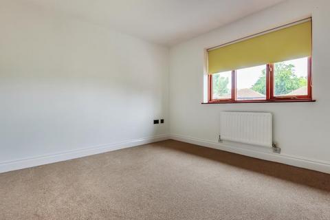 5 bedroom detached house to rent, Field Park,  Bracknell,  RG12