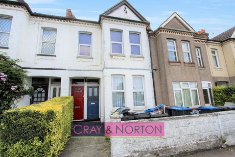 2 bedroom flat to rent, Northwood Road, Thornton Heath, CR7