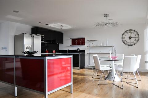 2 bedroom apartment to rent - Tempus Tower, 9 Mirabel Street, Manchester