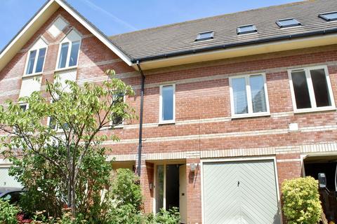 3 bedroom townhouse to rent, Ashley Cross, Poole