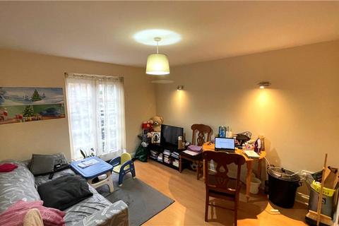 2 bedroom apartment to rent, Linden Road, Bedford MK40