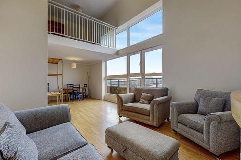 3 bedroom flat to rent, Minerva Way, Glasgow G3