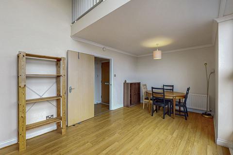 3 bedroom flat to rent, Minerva Way, Glasgow G3