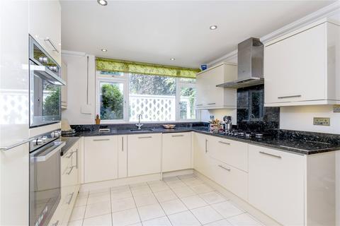 4 bedroom house to rent, Astor Close, Kingston upon Thames